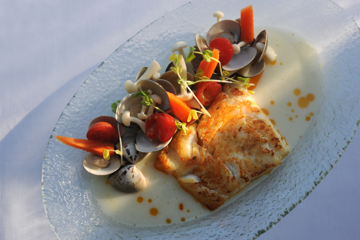 120. Grace Bay Club Dining (2)